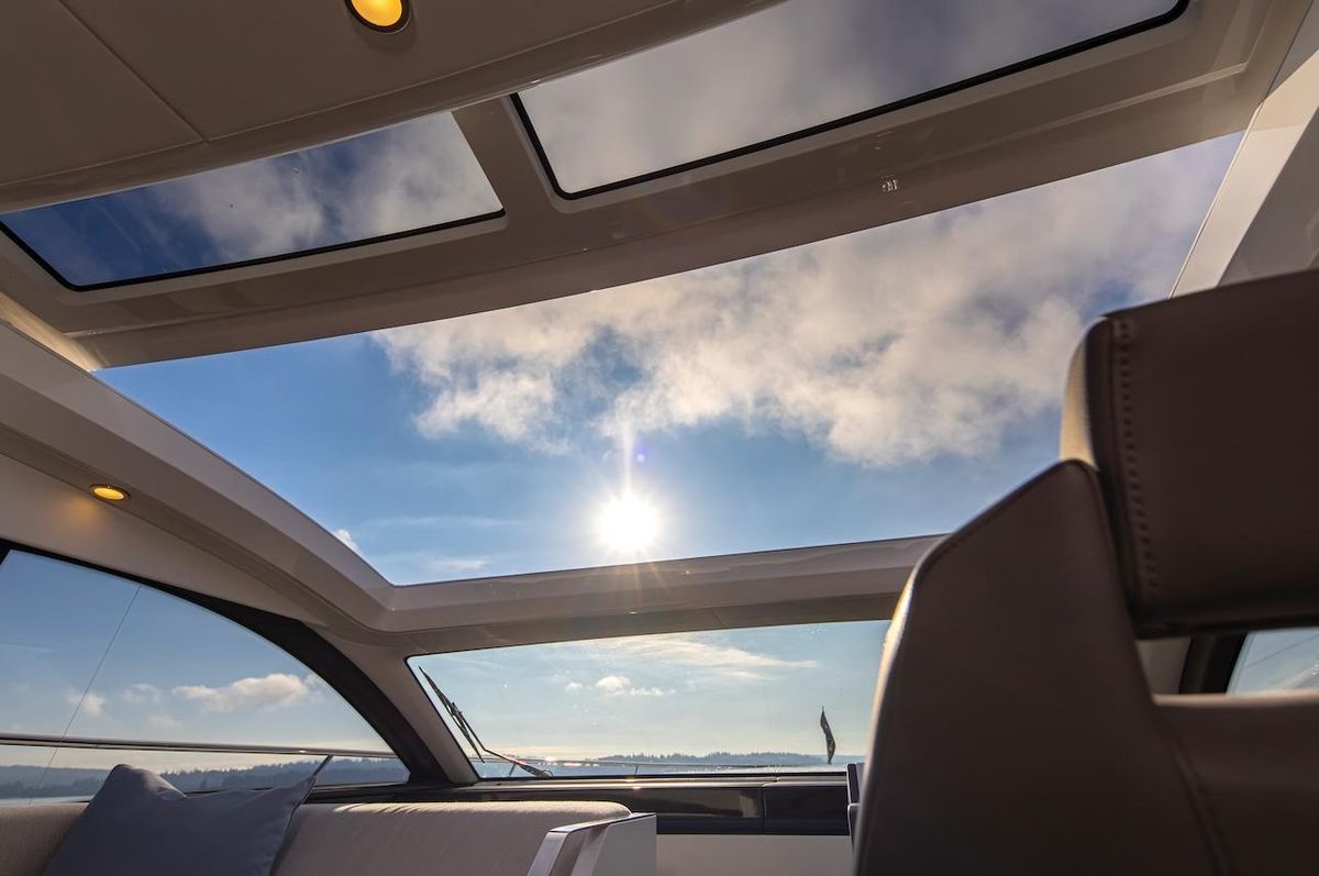 2025 Fairline 47 