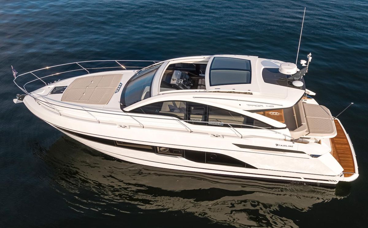 2025 Fairline 47 