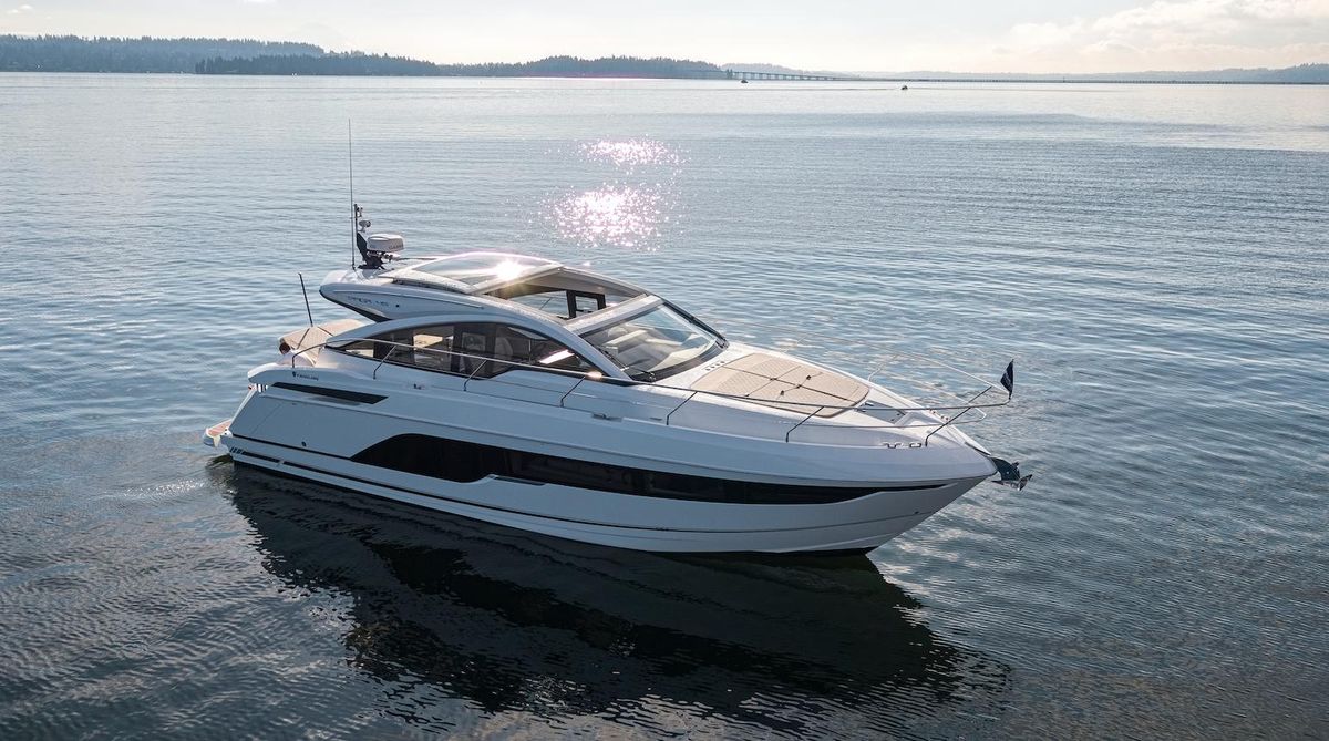 2025 Fairline 47 