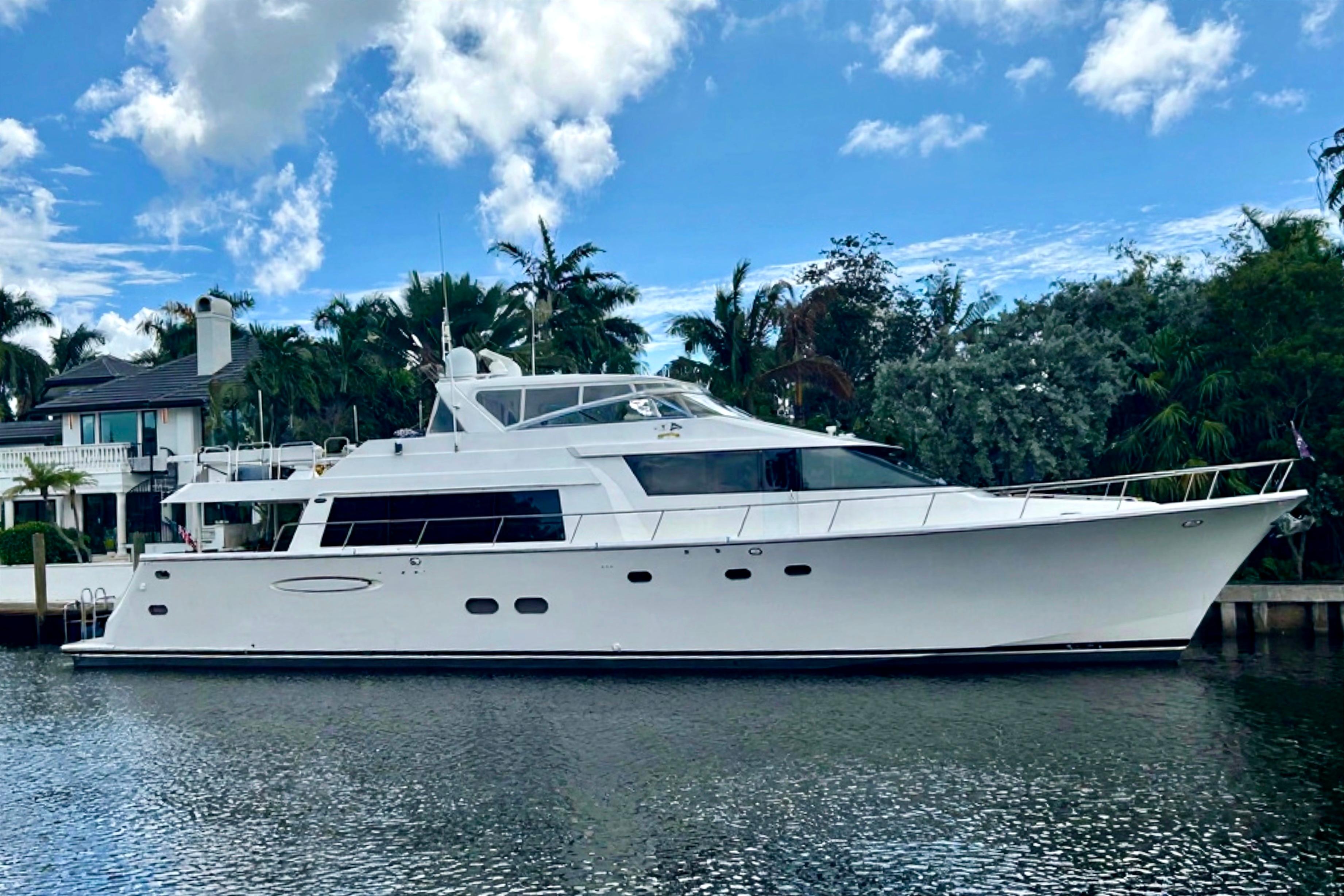 2005 Pacific Mariner Raised Pilothouse Motoryacht