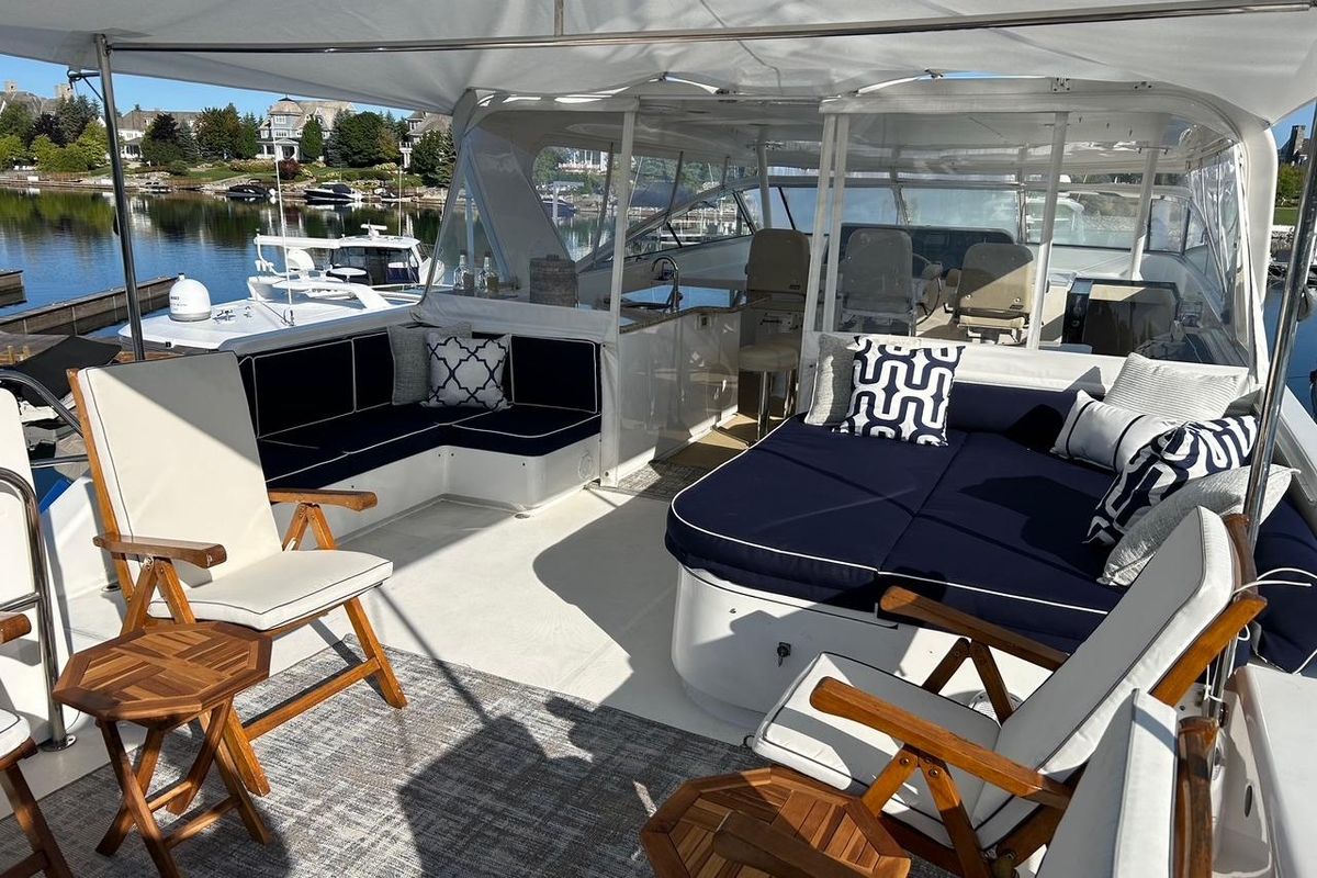 2005 Pacific Mariner 85 