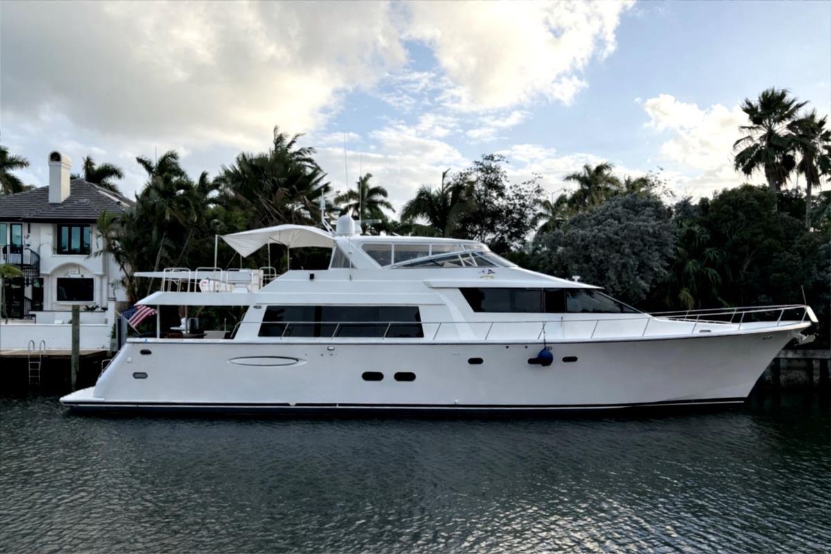 2005 Pacific Mariner 85 