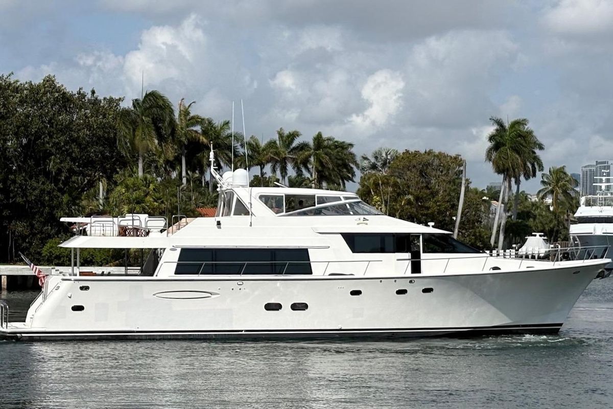 2005 Pacific Mariner 85 