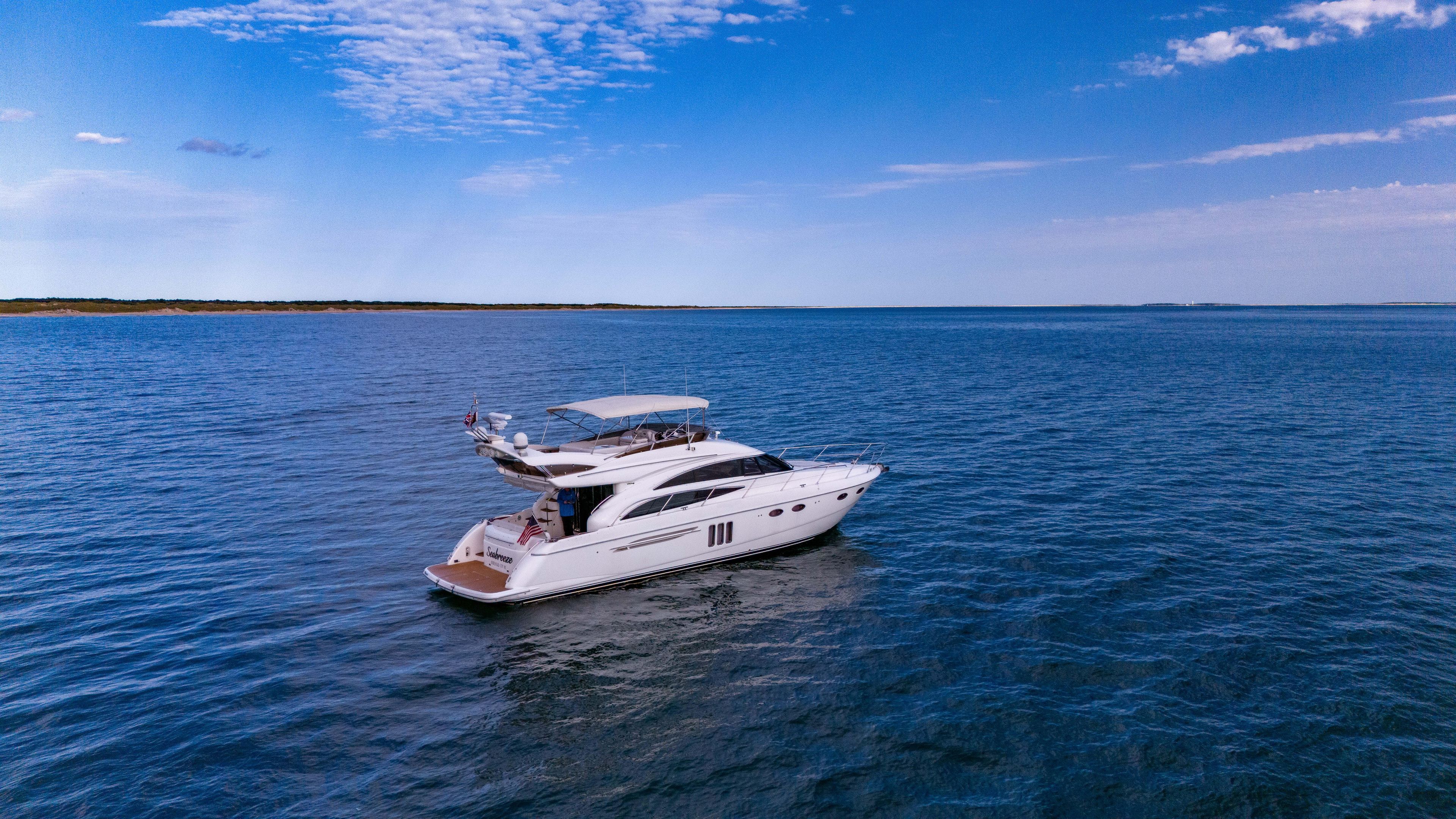 Yacht