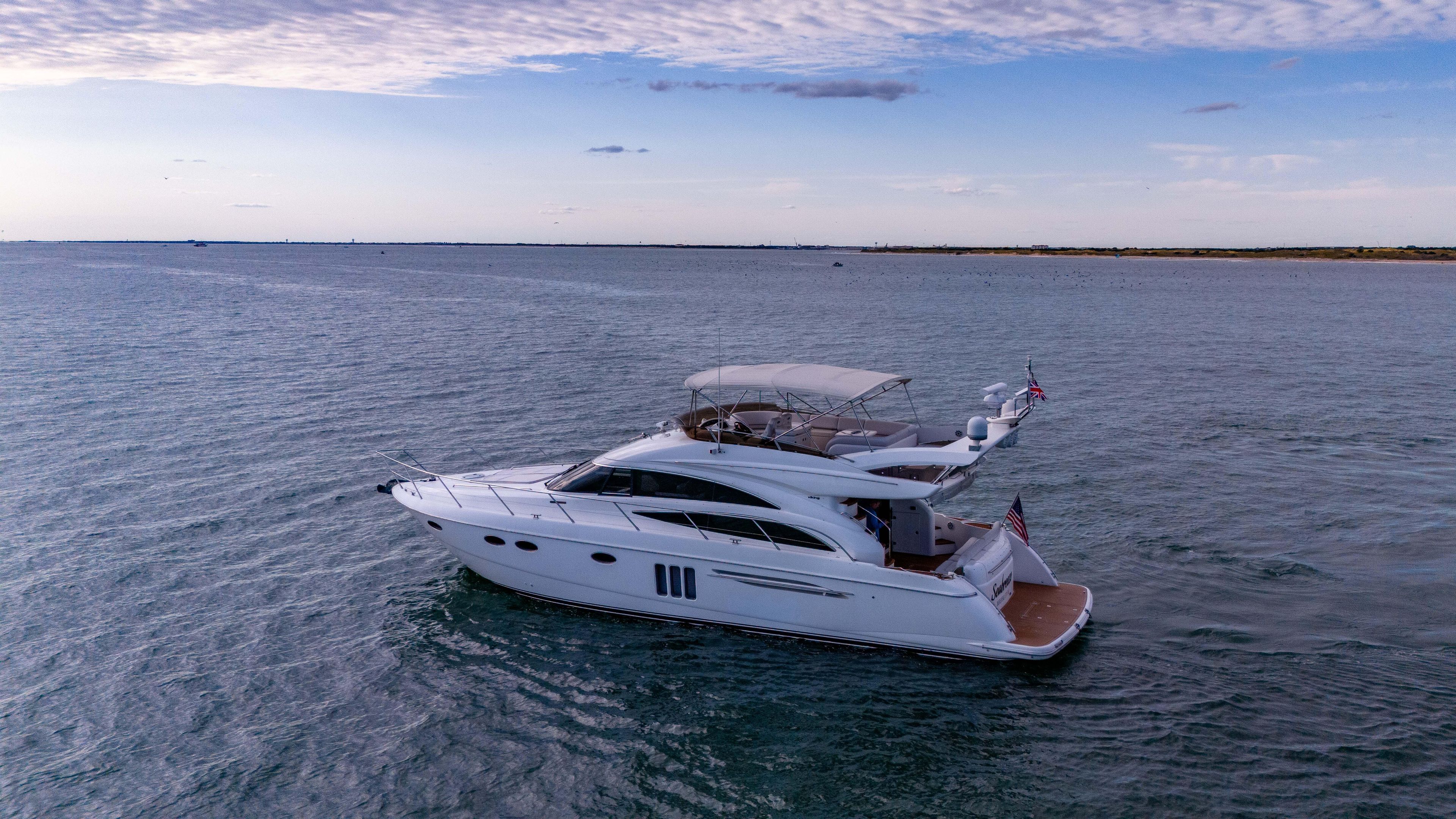 Yacht