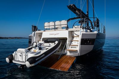 Yacht