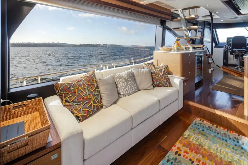 Crescent Moon Yacht Photos Pics Luxurious interior of 2017 Ocean Alexander 70E Motoryacht with scenic ocean view.