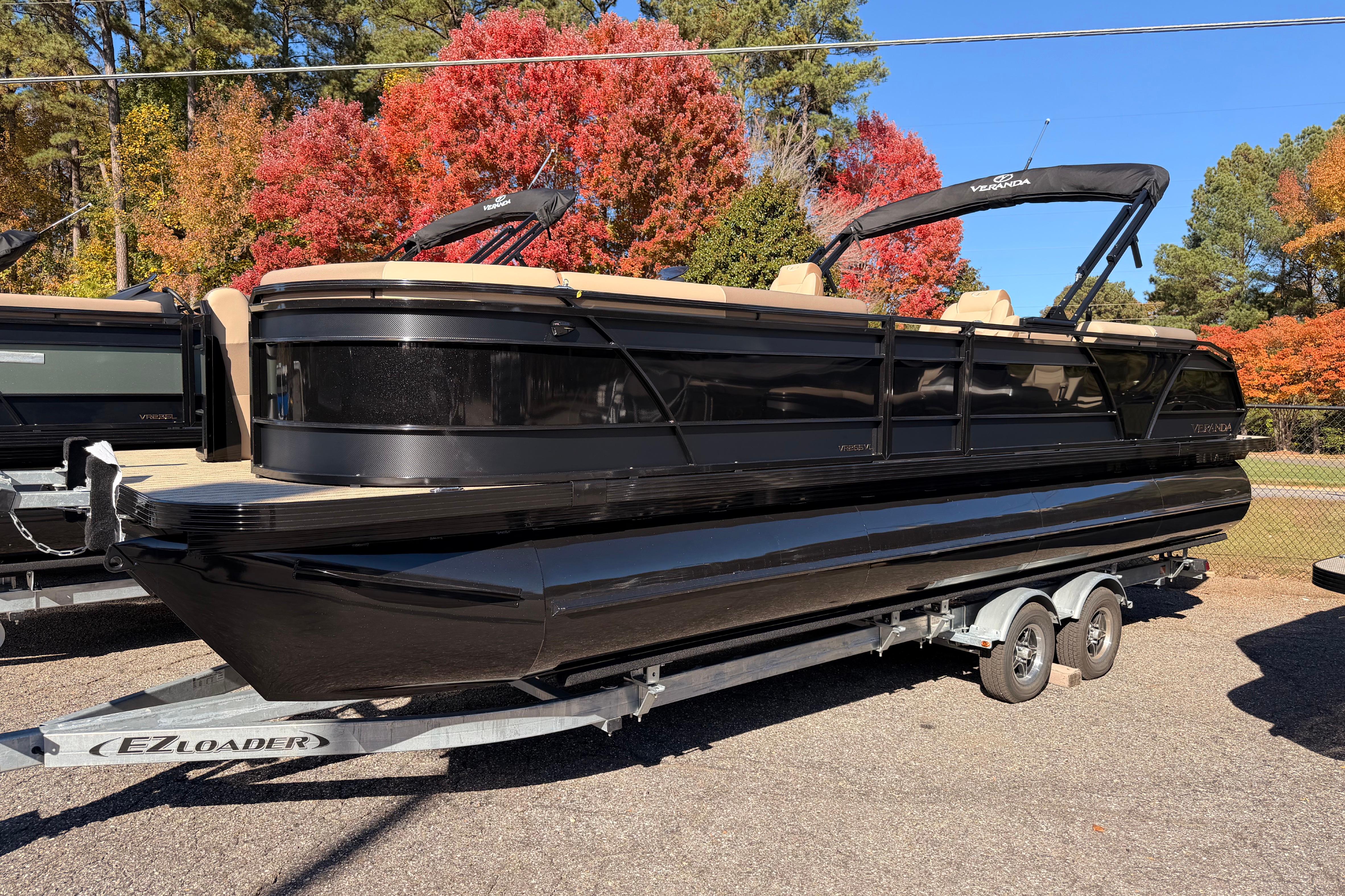 Veranda VR 265 VL Blackout Edition