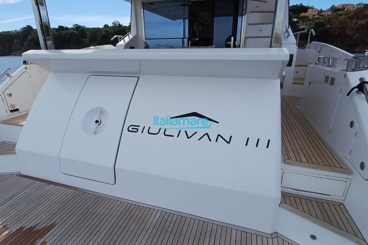 2025 Azimut 59 