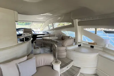 Azimut 62 Fly