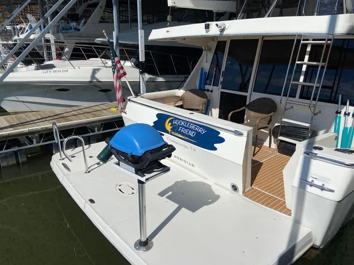 Huckleberry Friend Yacht Photos Pics 