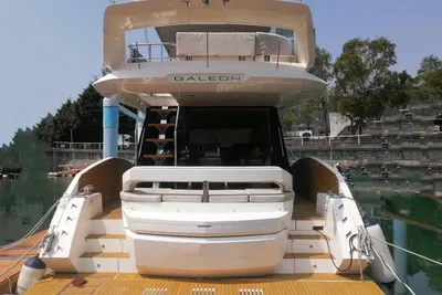 Galeon 500 Fly
