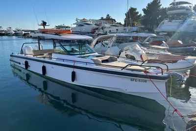 Axopar 37 Sun Top