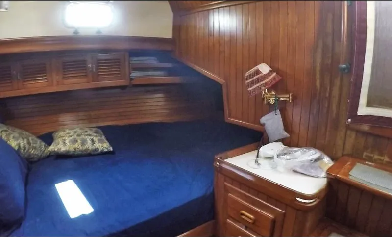 China Doll Yacht Photos Pics Master berth aft