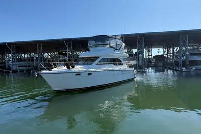 Bayliner 3488 Command Bridge Motoryacht