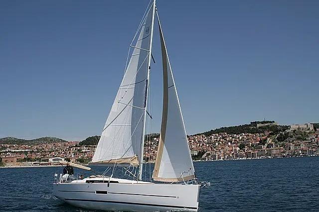 2016 Dufour 350 Grand Large