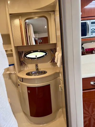 Still Groovin Yacht Photos Pics 