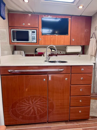 Still Groovin Yacht Photos Pics 