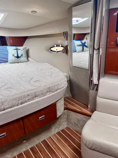 Still Groovin Yacht Photos Pics 