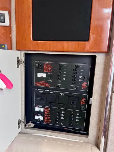 Still Groovin Yacht Photos Pics 