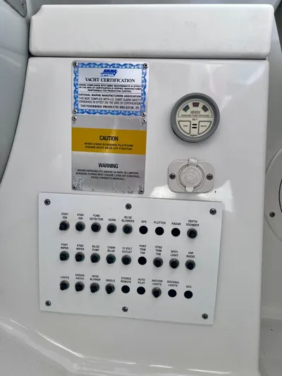 Still Groovin Yacht Photos Pics 