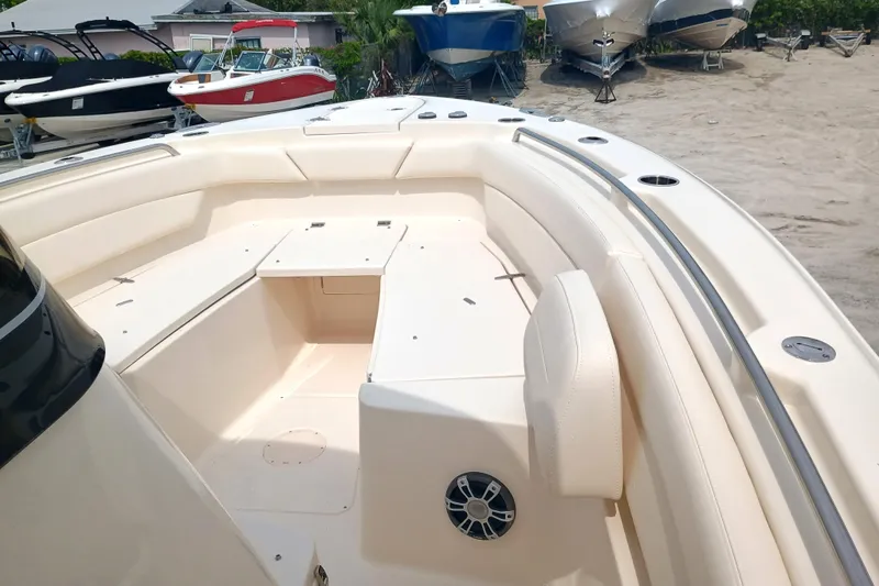  Yacht Photos Pics 2025 Grady-White Canyon 271 boat interior with spacious seating and storage.