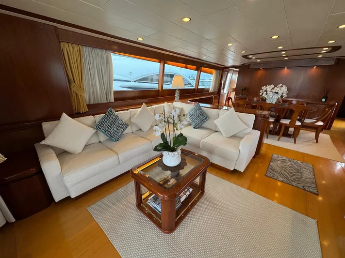 Toi Moi Et Roby Yacht Photos Pics Luxurious interior of 2008 Diano 29 yacht with elegant seating and dining area.
