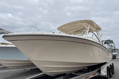 Grady-White Freedom 235