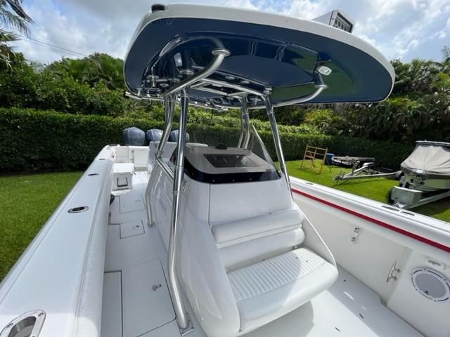 2012 Intrepid 375 Open