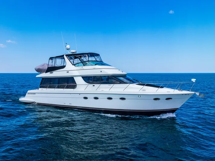 Lost In Paradise III Yacht Photos Pics 