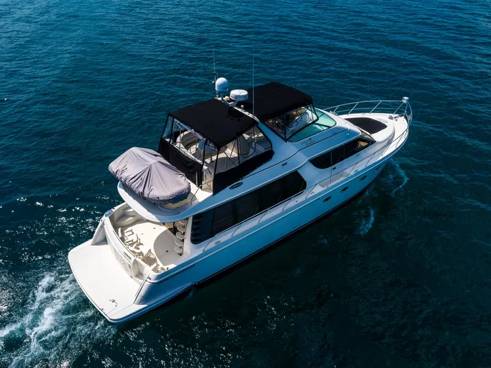 Lost In Paradise III Yacht Photos Pics 