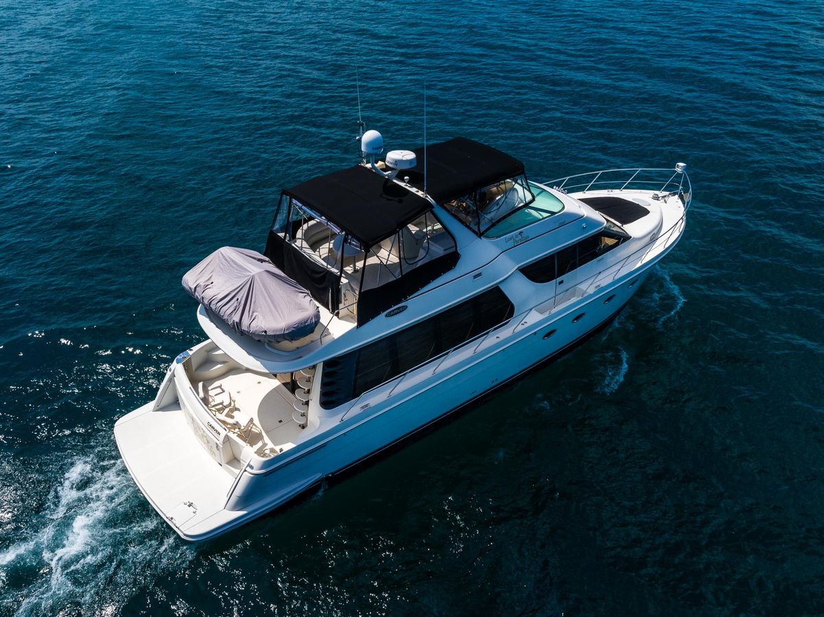 2004 Carver 57 