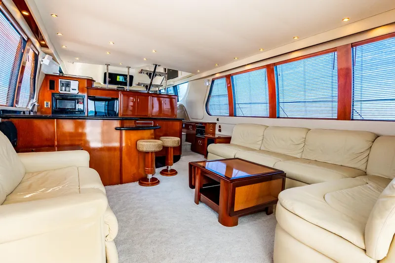 Lost In Paradise III Yacht Photos Pics 