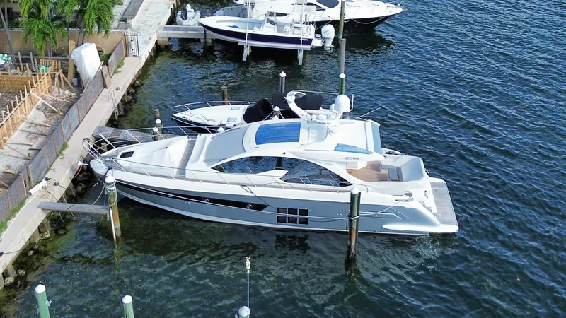 Encore Yacht Photos Pics 