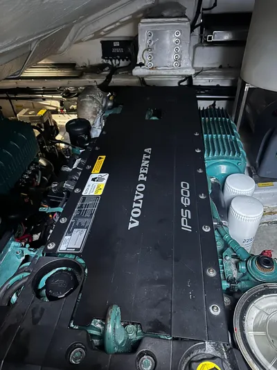 Encore Yacht Photos Pics 