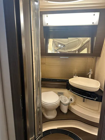 Encore Yacht Photos Pics 