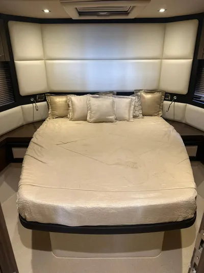 Encore Yacht Photos Pics 