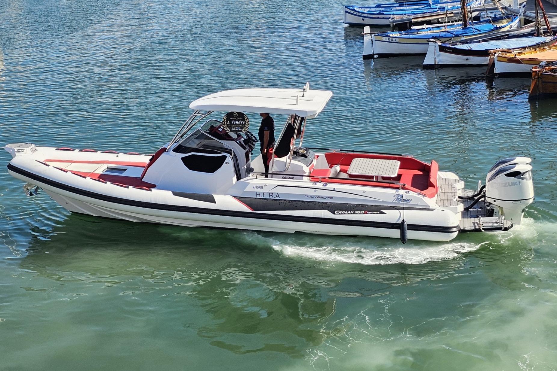 2019 Ranieri CAYMAN 38.0 EXECUTIVE