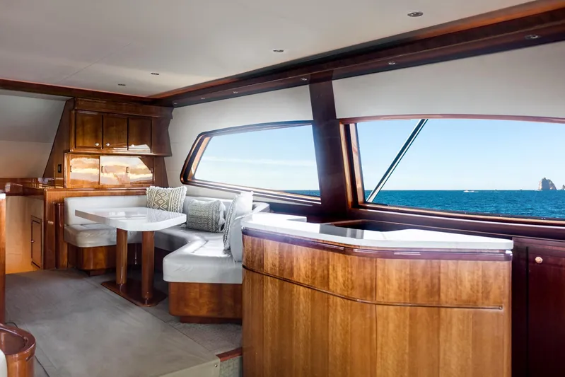 Chill&rsquo;n Yacht Photos Pics 