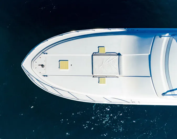 Chill&rsquo;n Yacht Photos Pics 