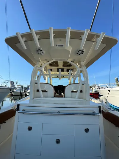 Electric Ark Yacht Photos Pics 