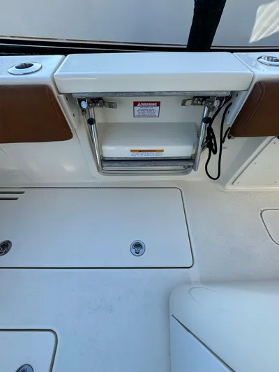 Electric Ark Yacht Photos Pics 