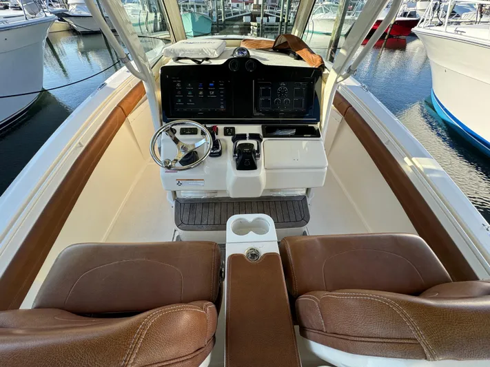 Electric Ark Yacht Photos Pics 