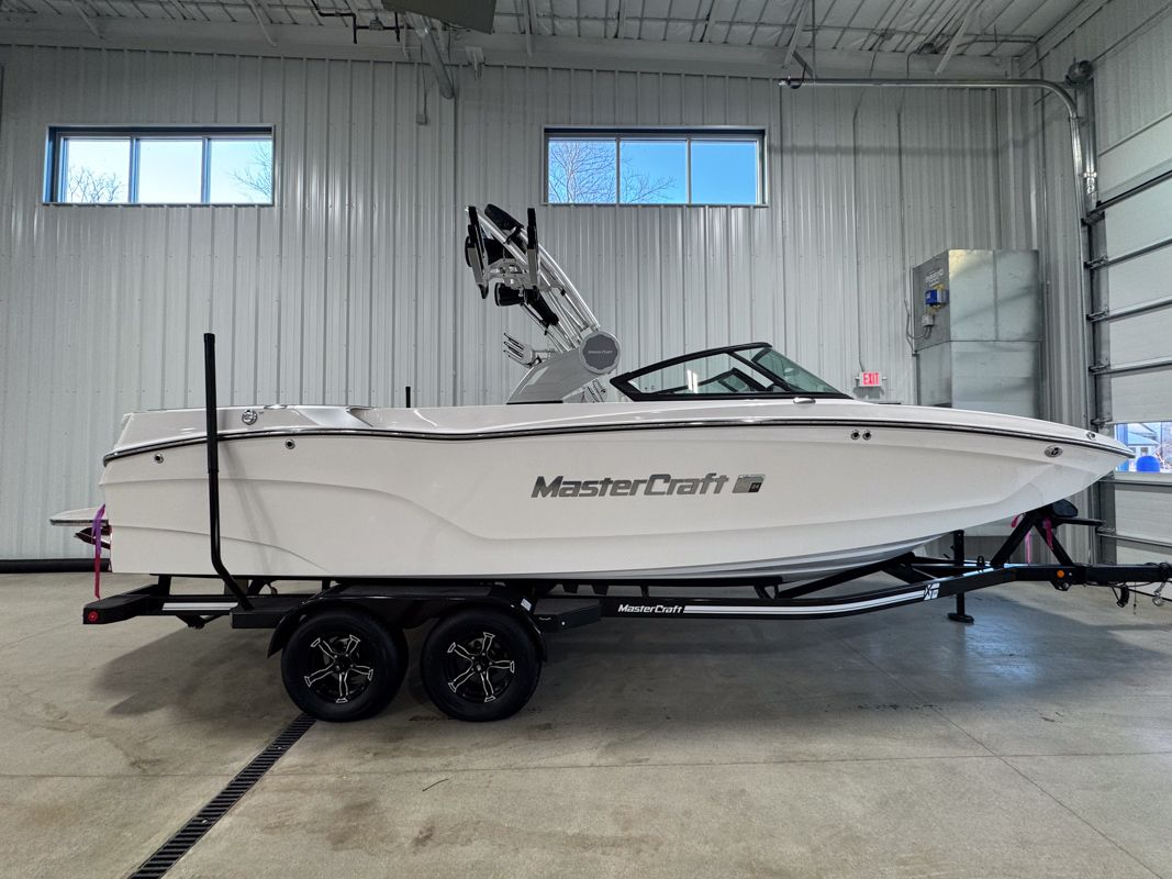 MasterCraft XT24