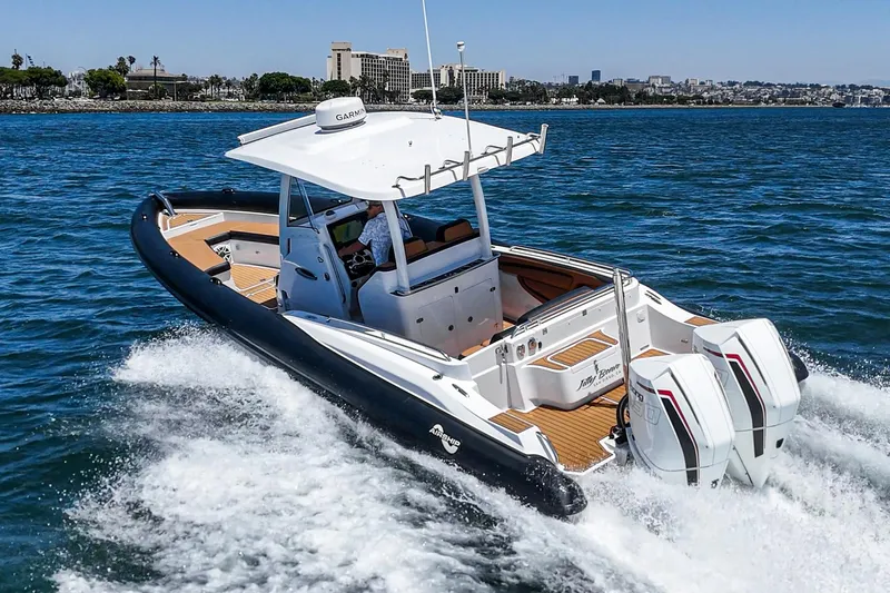 Jilly Bean Yacht Photos Pics Airship 340 boat cruising on water, 2025 model, with dual engines and sleek design.