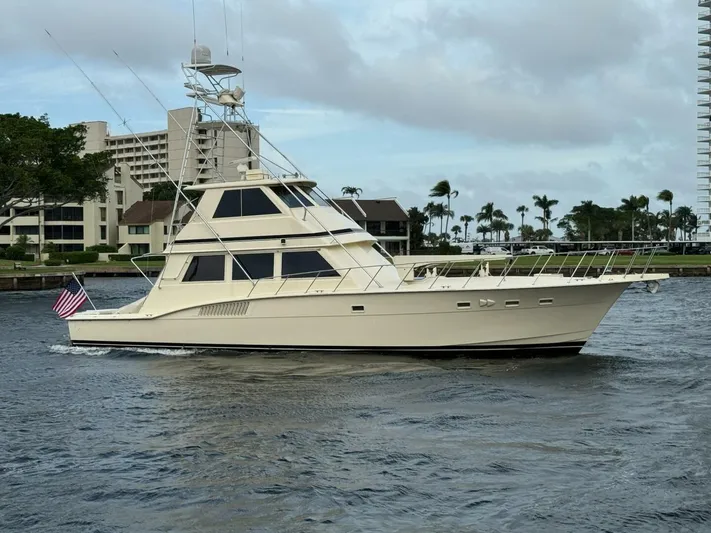 Moonshine Yacht Photos Pics 