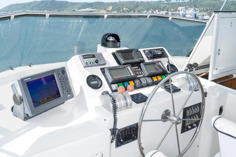 Llc Owned !!! Yacht Photos Pics 