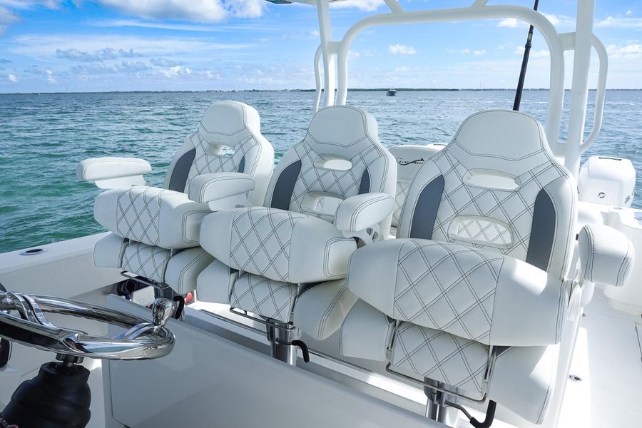 2021 BlackWater 43 Sportfish