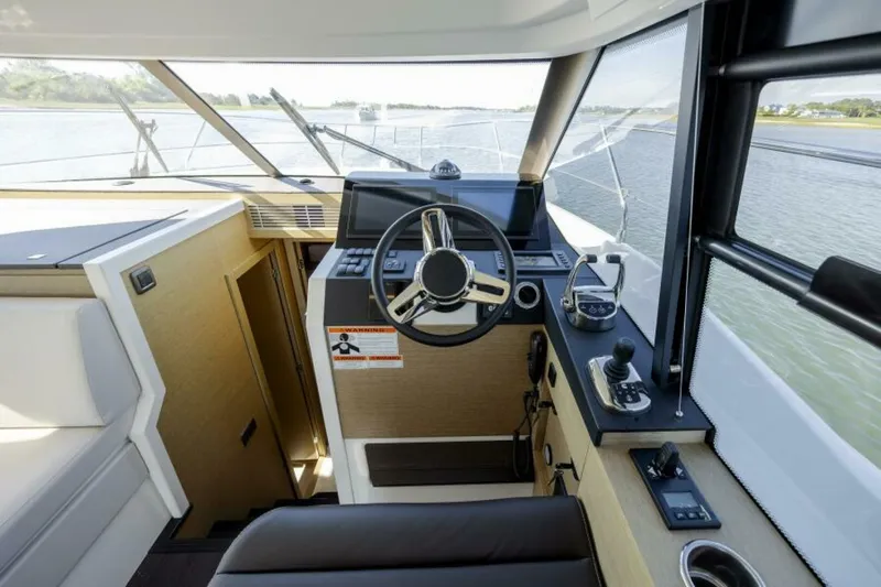  Yacht Photos Pics 2024 Prestige 420 - Image 32