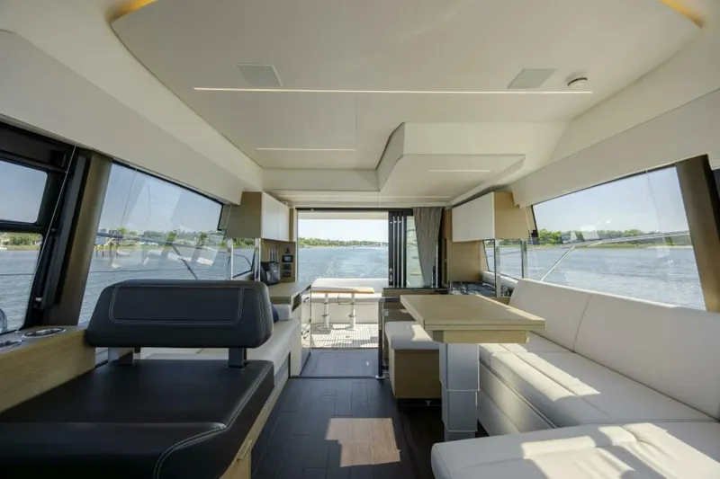  Yacht Photos Pics 2024 Prestige 420 - Image 30